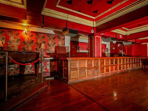 Red Venue  - Filming Locations Locations Direct -50