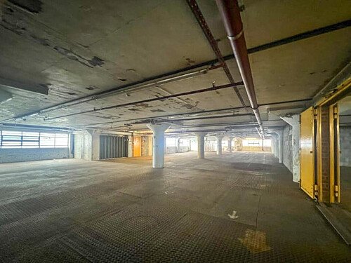 Run dowb warehouse  - Filming Locations Locations Direct -31