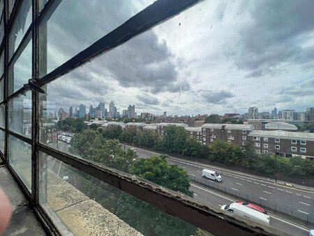 Run dowb warehouse  - Filming Locations Locations Direct -36