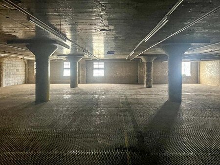 Run dowb warehouse  - Filming Locations Locations Direct -35