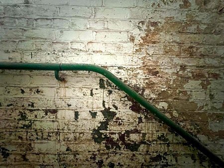 Run dowb warehouse  - Filming Locations Locations Direct -40