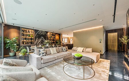 Roae House - Filming Locations Locations Direct -09