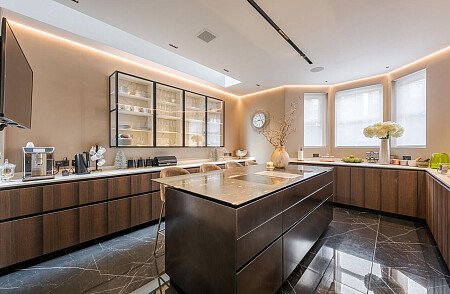 Roae House - Filming Locations Locations Direct -16