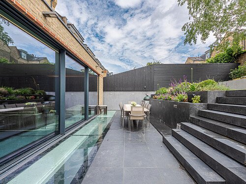 Roae House - Filming Locations Locations Direct -30