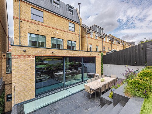 Roae House - Filming Locations Locations Direct -32