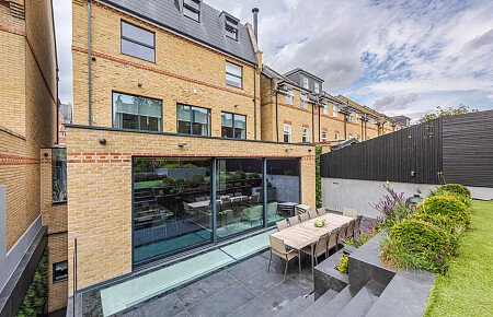 Roae House - Filming Locations Locations Direct -32