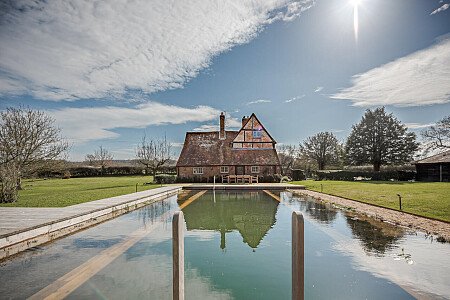 Fresh Water  - Filming Locations Locations Direct -10