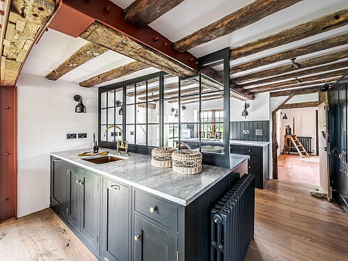 Fresh Water  - Filming Locations Locations Direct -12