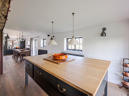 Fresh Water  - Filming Locations Locations Direct -14