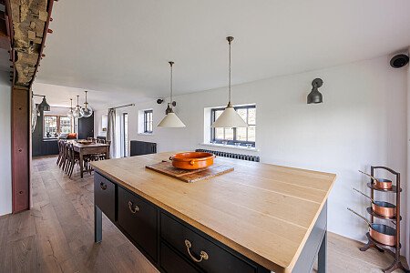 Fresh Water  - Filming Locations Locations Direct -14