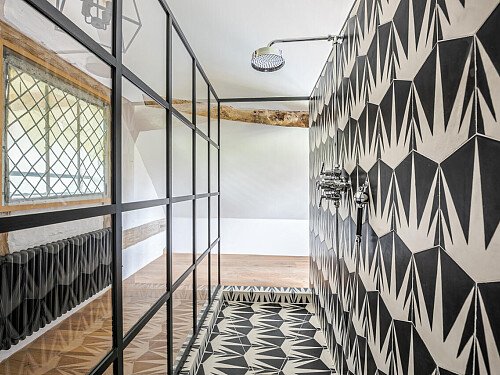 Fresh Water  - Filming Locations Locations Direct -52