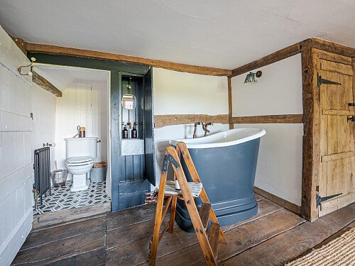 Fresh Water  - Filming Locations Locations Direct -70