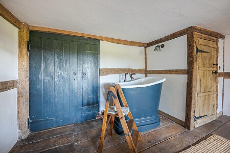 Fresh Water  - Filming Locations Locations Direct -71