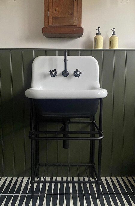 Fresh Water  - Filming Locations Locations Direct -94