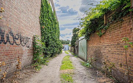 Funky Warehouse - Filming Locations Locations Direct -25