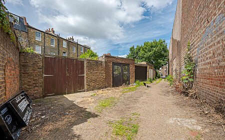 Funky Warehouse - Filming Locations Locations Direct -27