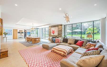 indoor_outdoor pools  - Filming Locations Locations Direct -02