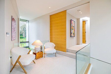 indoor_outdoor pools  - Filming Locations Locations Direct -17