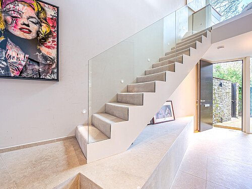 indoor_outdoor pools  - Filming Locations Locations Direct -21