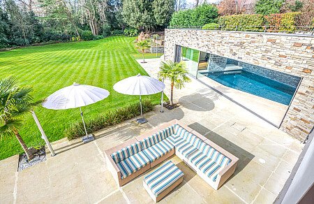 indoor_outdoor pools  - Filming Locations Locations Direct -33