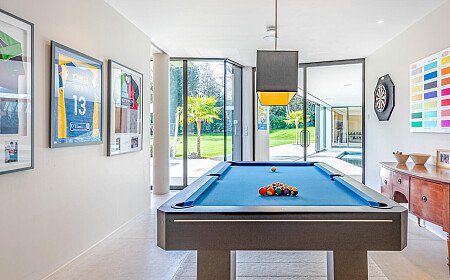 indoor_outdoor pools  - Filming Locations Locations Direct -41