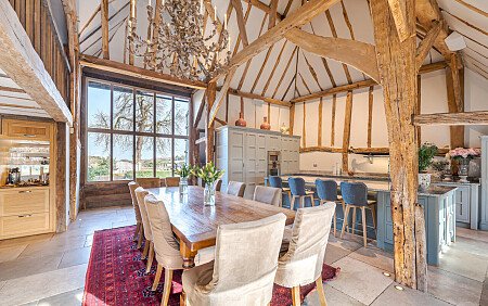 BM House - Filming Locations Locations Direct -08