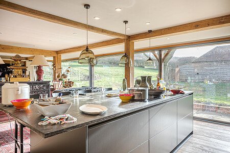 BM House - Filming Locations Locations Direct -17