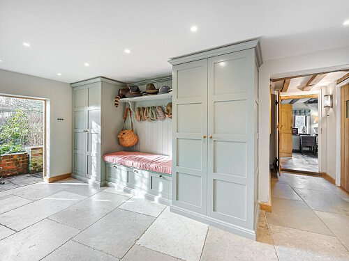 BM House - Filming Locations Locations Direct -30