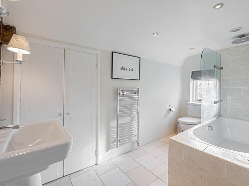 BM House - Filming Locations Locations Direct -33