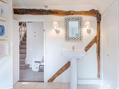 BM House - Filming Locations Locations Direct -34