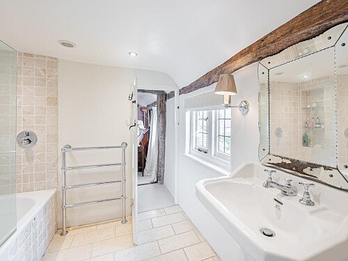 BM House - Filming Locations Locations Direct -35