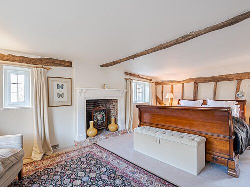 BM House - Filming Locations Locations Direct -36