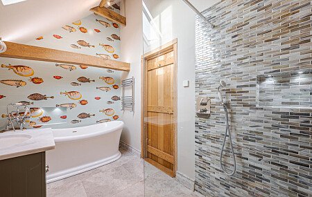 BM House - Filming Locations Locations Direct -41