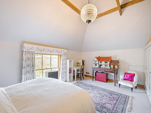 BM House - Filming Locations Locations Direct -43