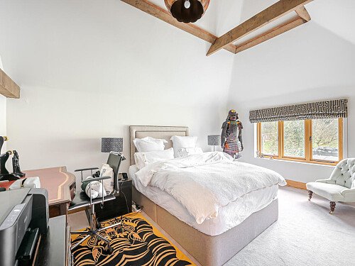 BM House - Filming Locations Locations Direct -46