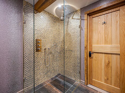 BM House - Filming Locations Locations Direct -47