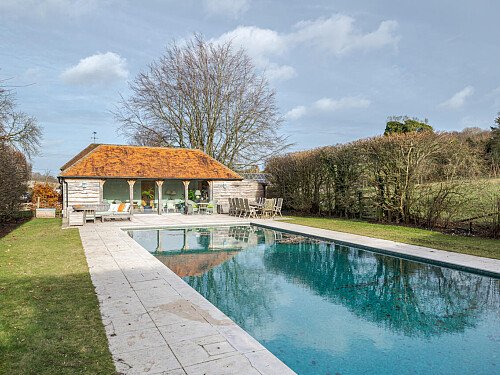 BM House - Filming Locations Locations Direct -49