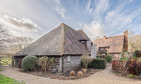 BM House - Filming Locations Locations Direct -59