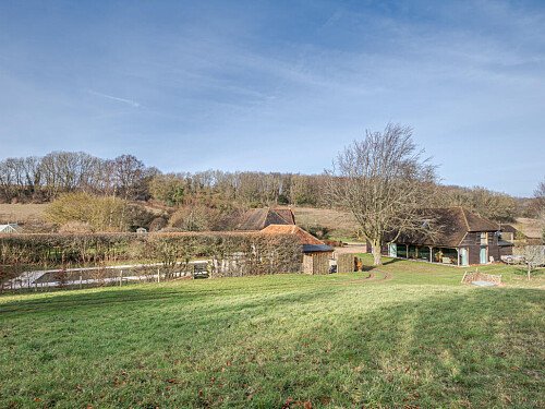 BM House - Filming Locations Locations Direct -61