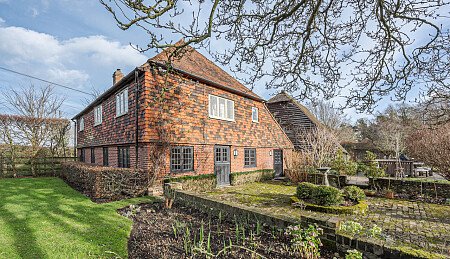 BM House - Filming Locations Locations Direct -66