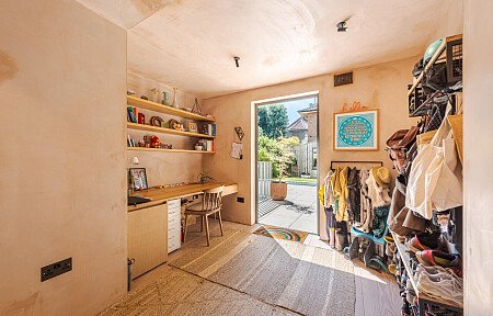 Hackney House - Filming Locations Locations Direct -14