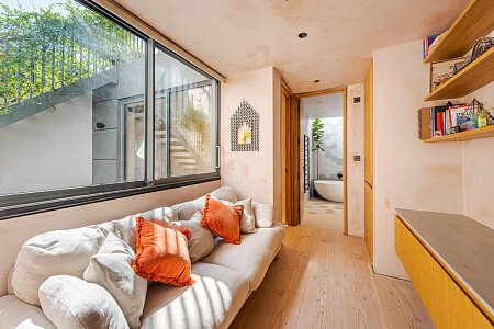 Hackney House - Filming Locations Locations Direct -17