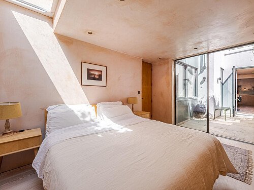 Image for Location 2096