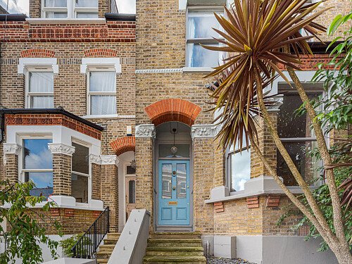 L Grove House - Filming Locations Locations Direct -05