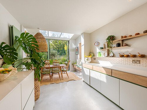 L Grove House - Filming Locations Locations Direct -14