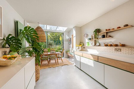 L Grove House - Filming Locations Locations Direct -14