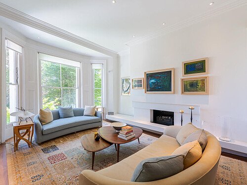 Image for Location 2100