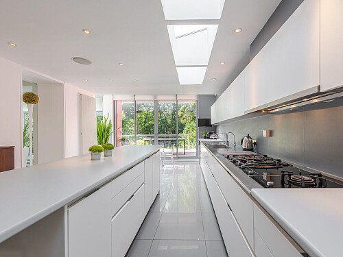 Image for Location 2100