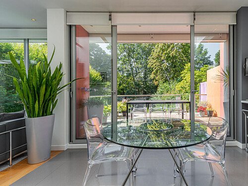 Modern Colourful - Filming Locations Locations Direct -11