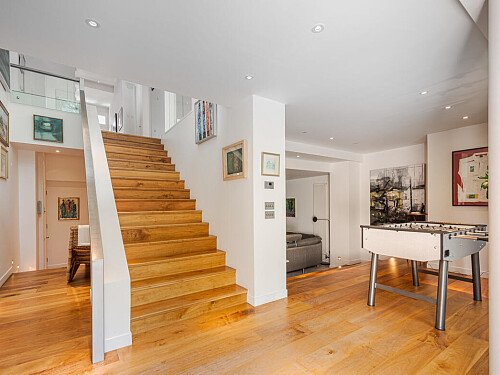 Image for Location 2100